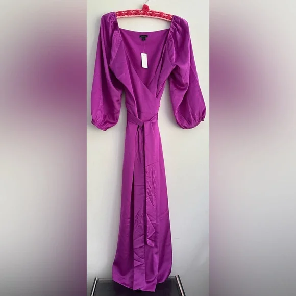 Magenta Ann Taylor silky dress - Picture 1 of 4